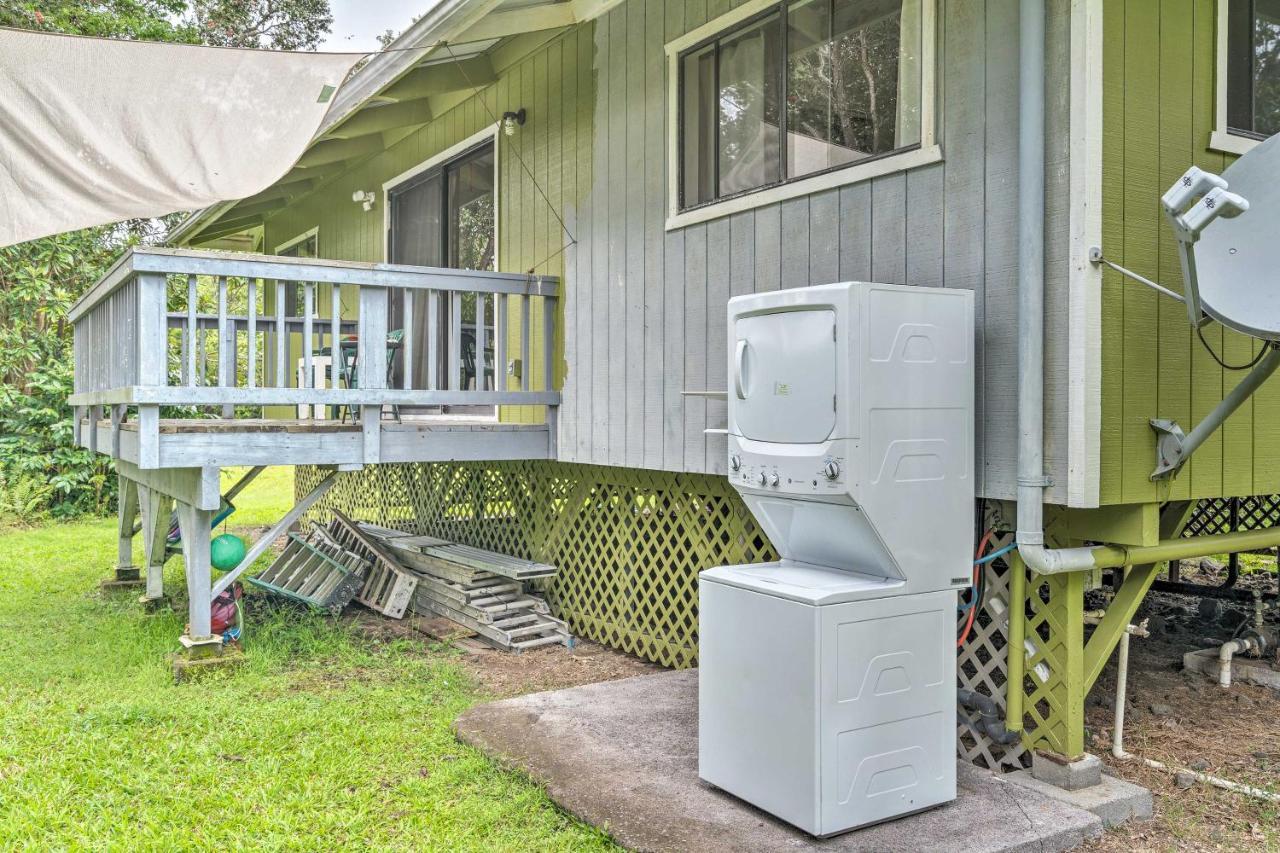 Peaceful Abode With Deck, 13 Mi To Black Sand Beach! Naalehu Exteriér fotografie